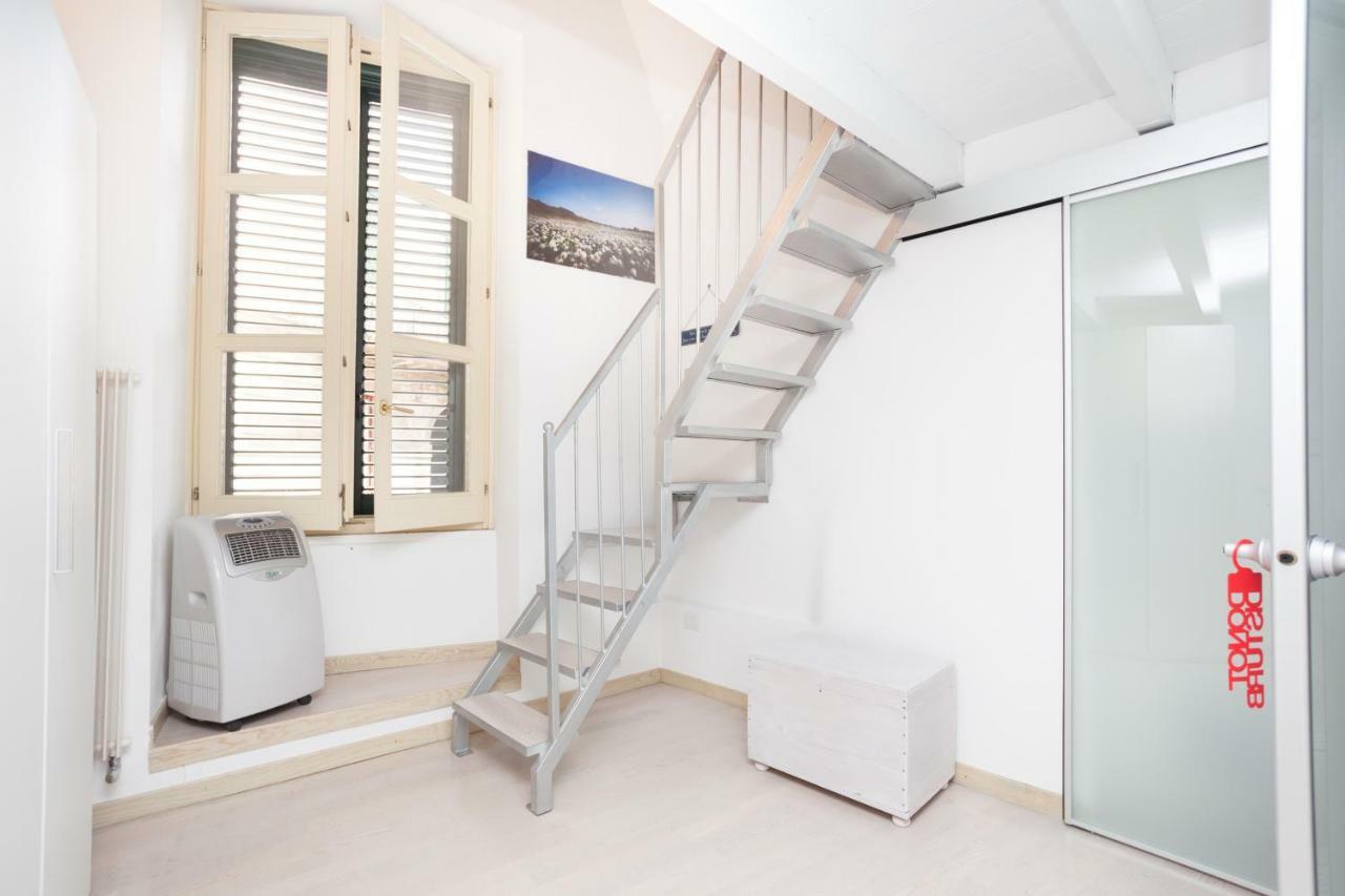 La Piccola Dimora Dell' Alcantarine Apartment Lecce Exterior photo